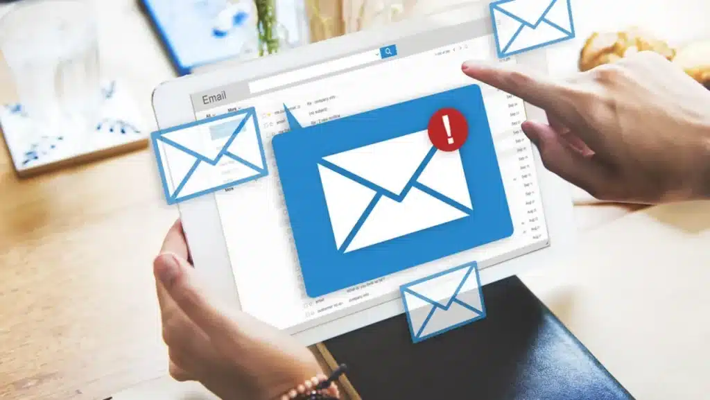 Làm sao để sửa lỗi Outlook không nhận được mail?