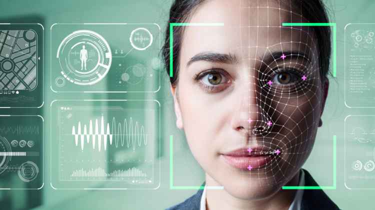 Facial Recognition là gì? Cách hoạt động & Ứng dụng (Có ví dụ) 2 Ví dụ thực tế về công nghệ nhận diện khuôn mặt