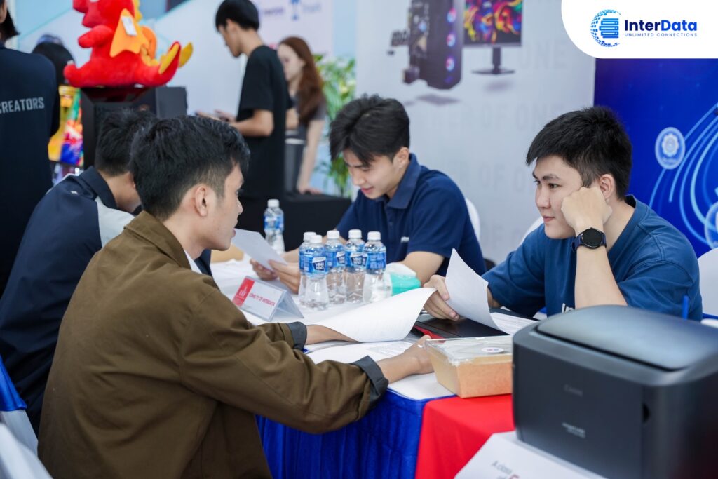 InterData tại FIT Career Day