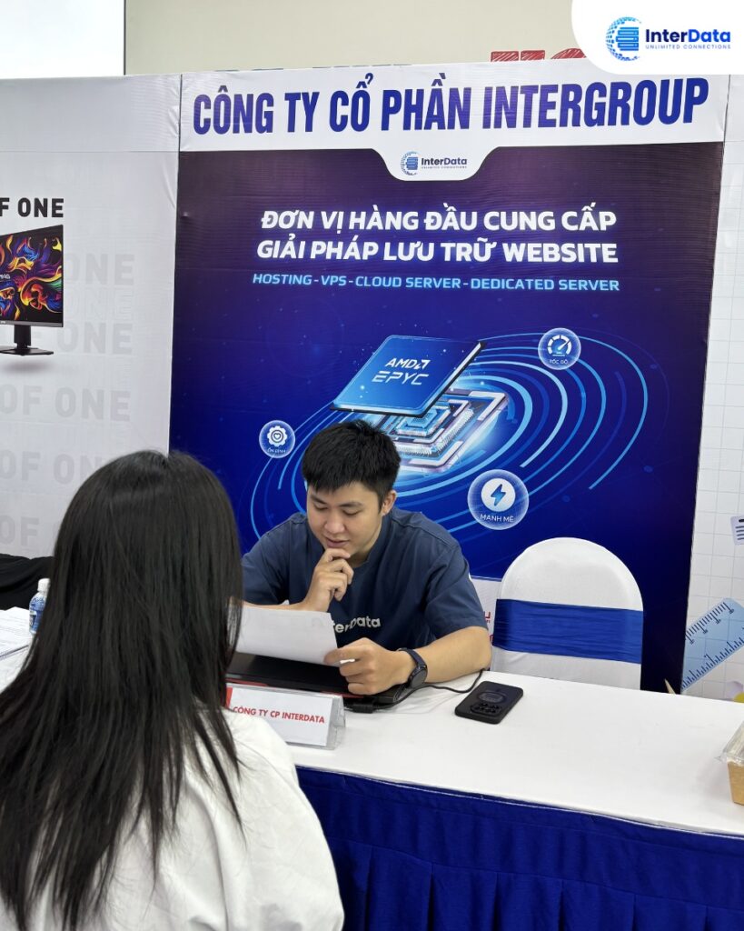 InterData tại ngày hội việc làm FIT Career Day